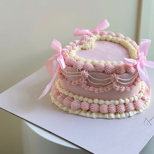 Heart ribbon cake
